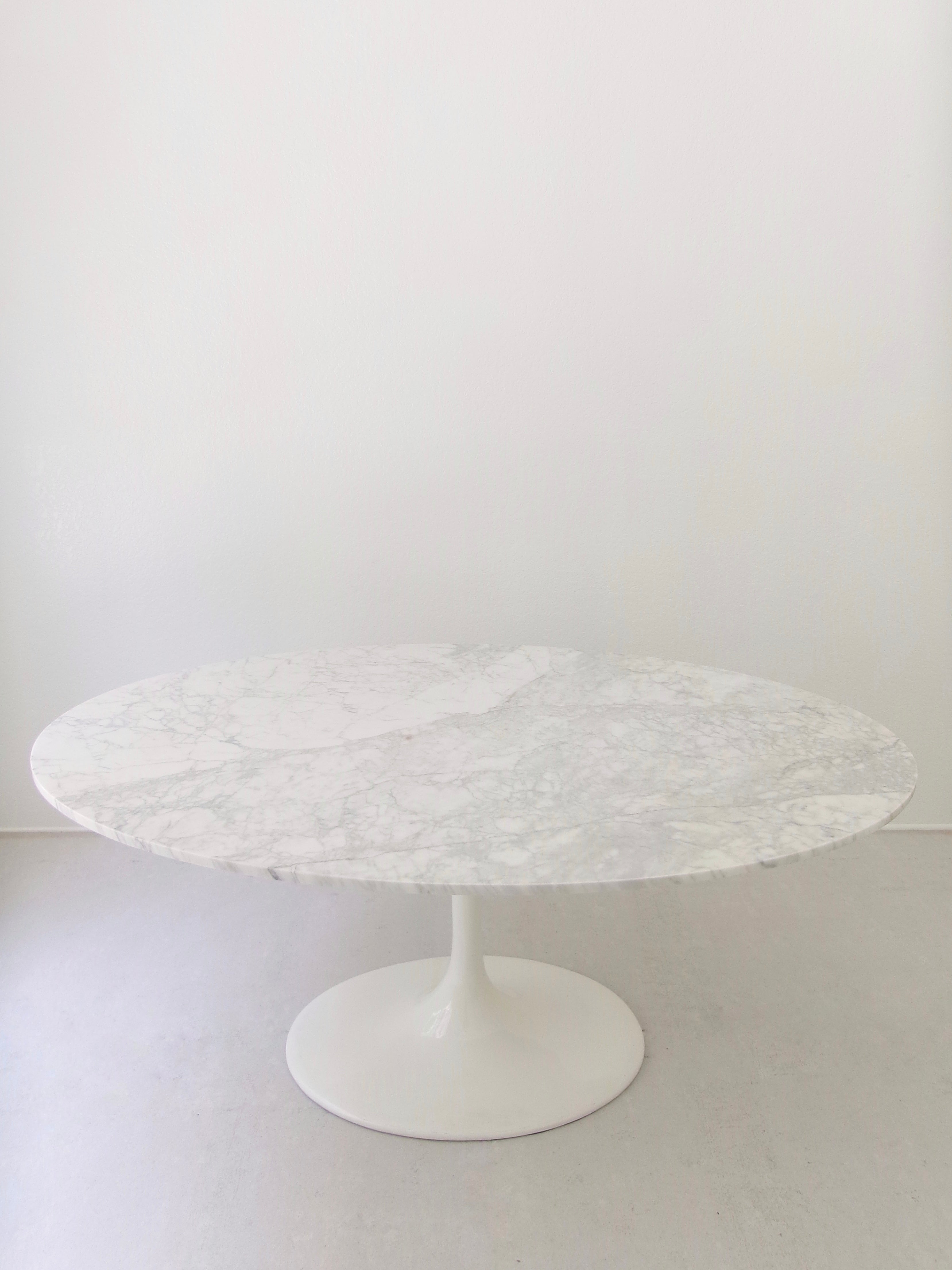 Vintage Eero Saarinen Oval Tulip Dining Table in White Carrara Marble