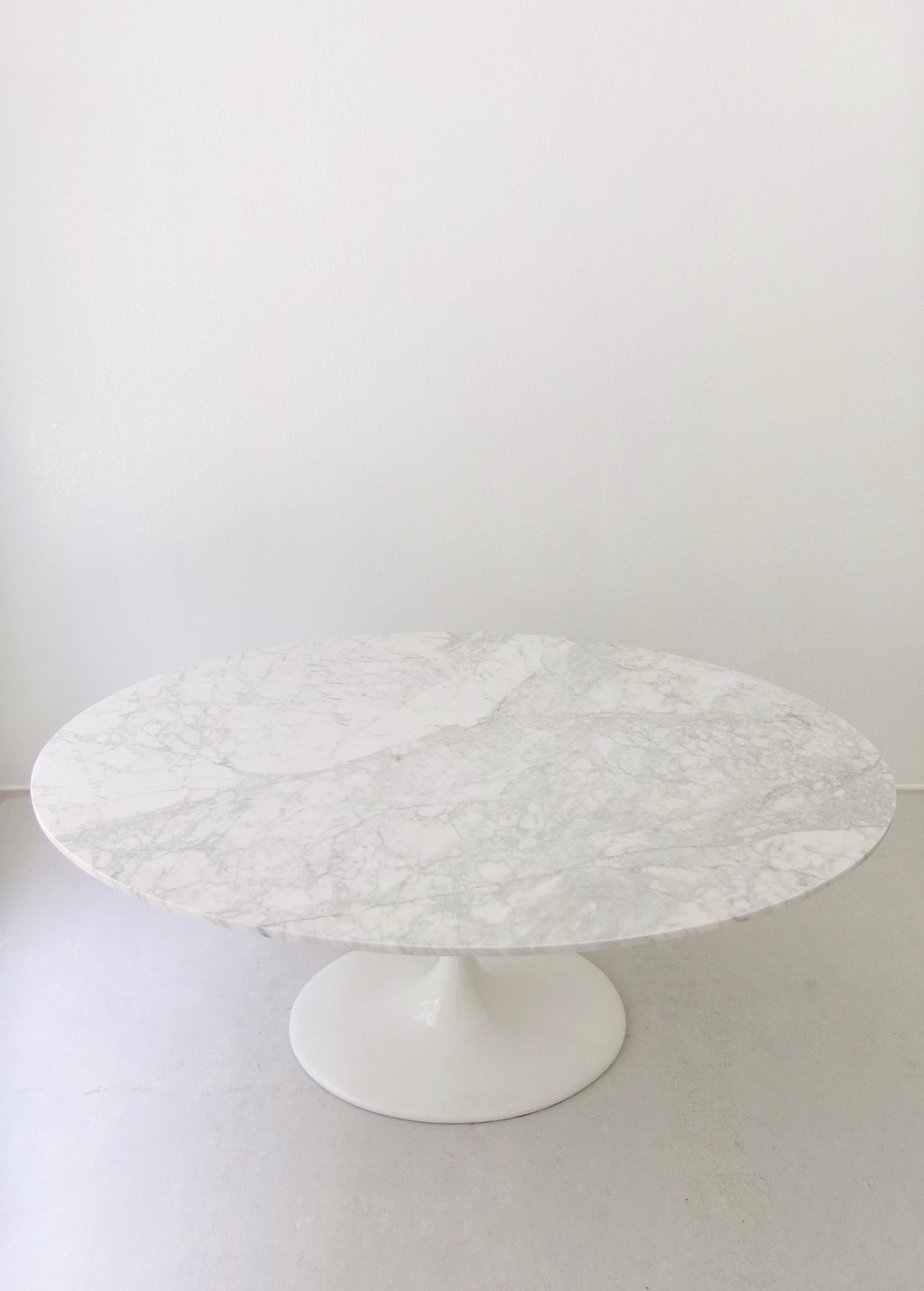 Vintage Eero Saarinen Oval Tulip Dining Table in White Carrara Marble
