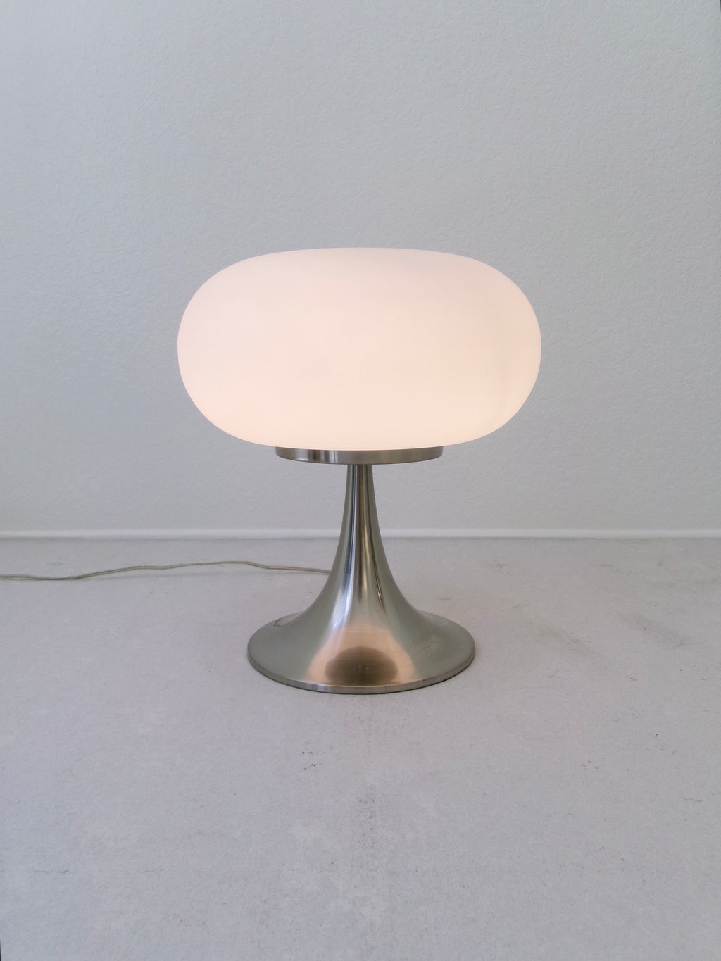 After Prisma Leuchten Frosted Glass Mushroom Table Lamp