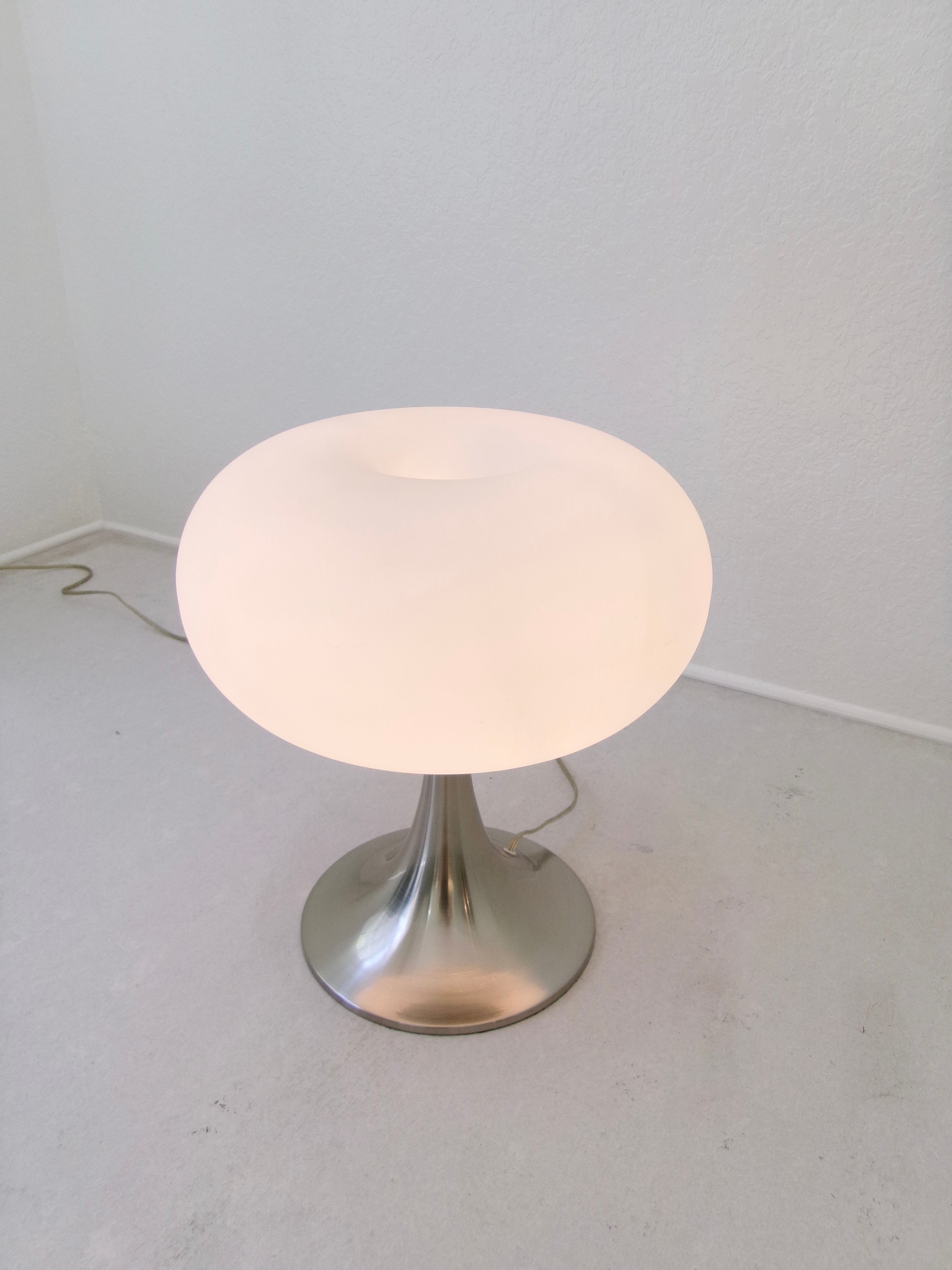 After Prisma Leuchten Frosted Glass Mushroom Table Lamp