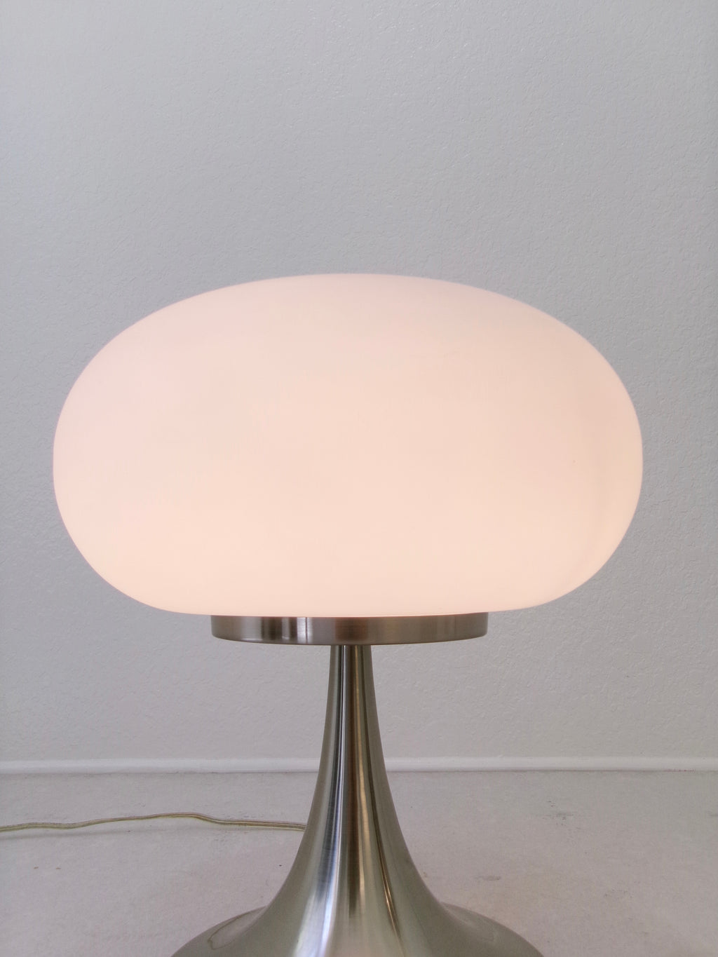 After Prisma Leuchten Frosted Glass Mushroom Table Lamp