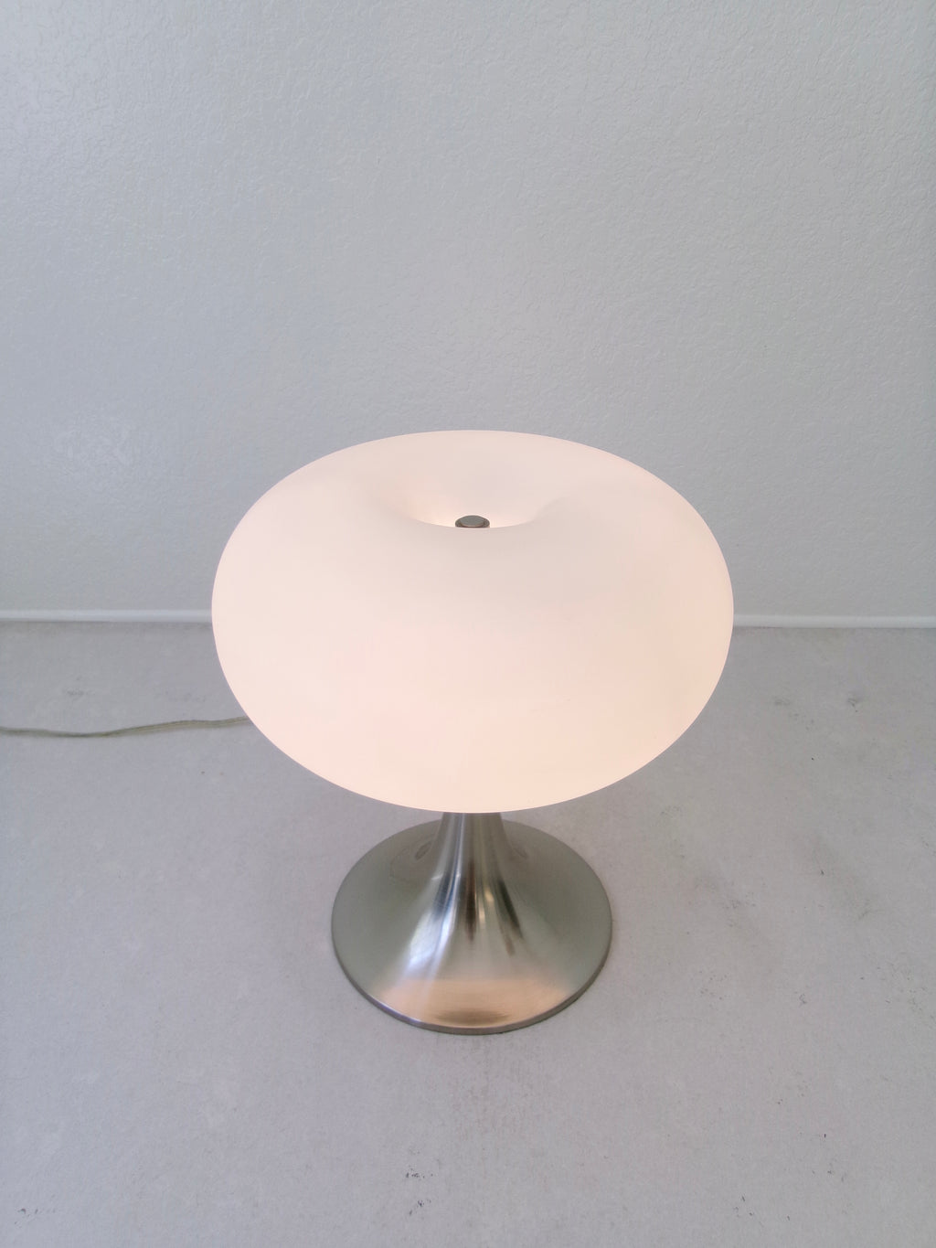 After Prisma Leuchten Frosted Glass Mushroom Table Lamp