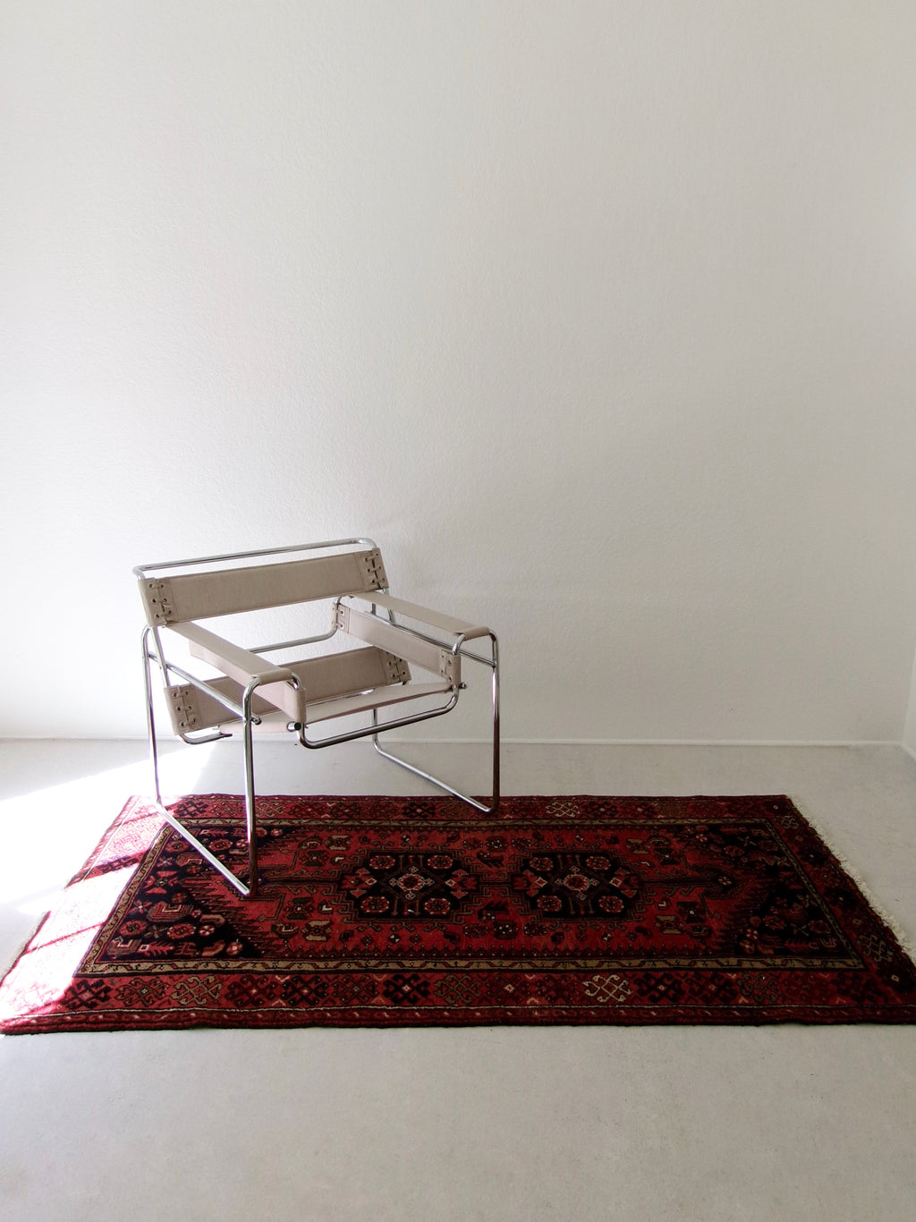 ETUDE No. 01 Canvas Chair