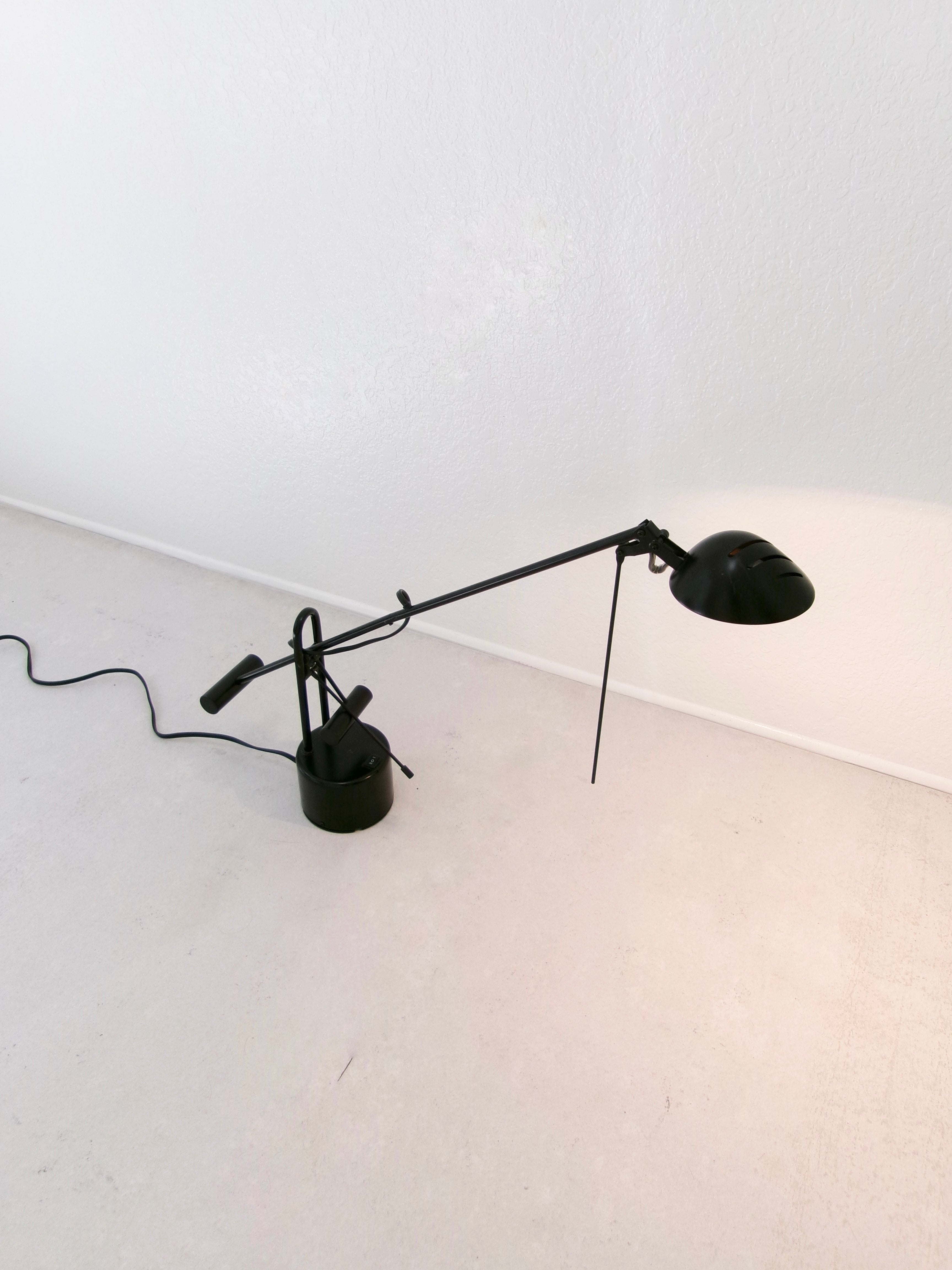 Vintage Halogen Cantilever Black Metal Desk Lamp