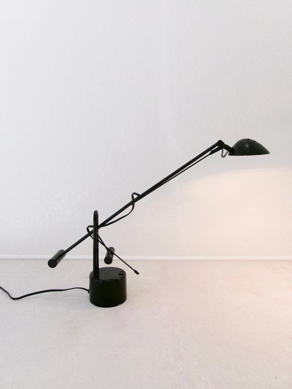 Vintage Halogen Cantilever Black Metal Desk Lamp