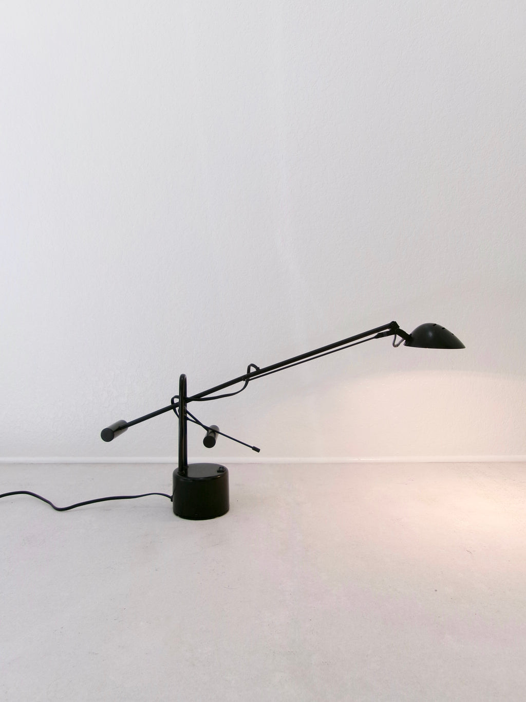Vintage Halogen Cantilever Black Metal Desk Lamp