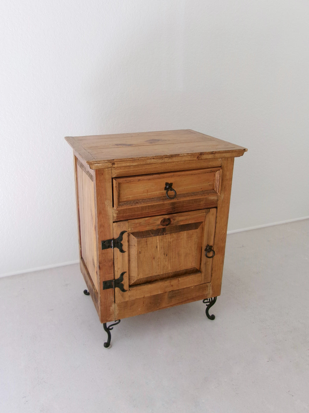 Rustic Pine One Drawer Nightstand
