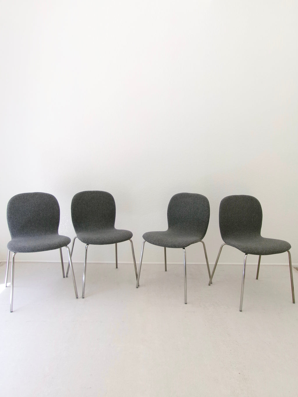 Set of 4 Ikea Karlpetter Gunnared Grey Sefast Chrome Plated Chairs