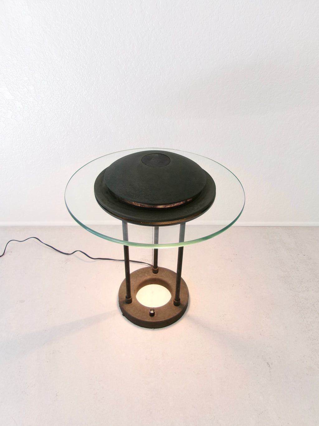 1980's Postmodern Robert Sonneman Saucer Table Lamp