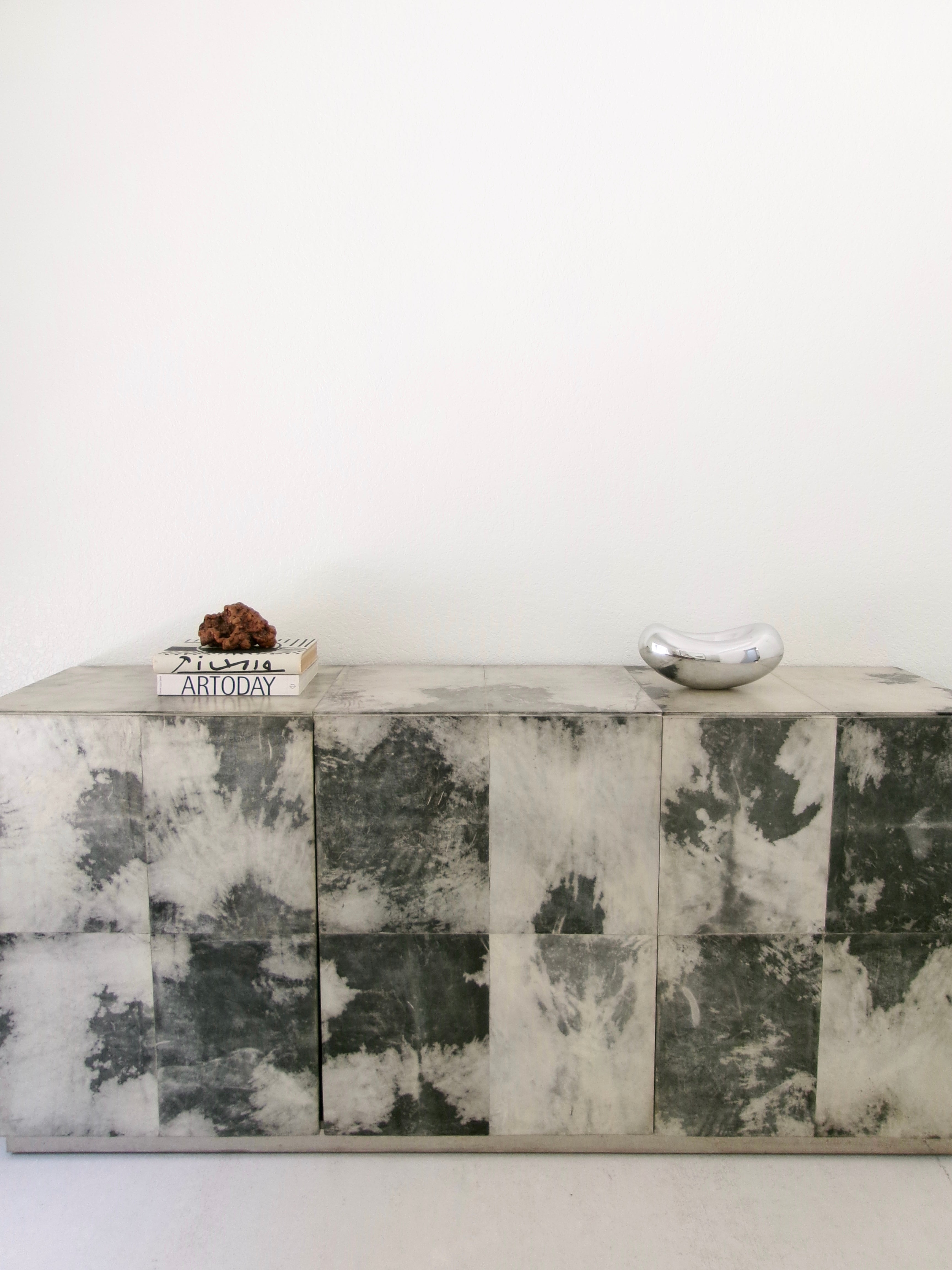Contemporary Bernhardt Rohe Espinoza Media Console Credenza in Marbled Goatskin Parchment